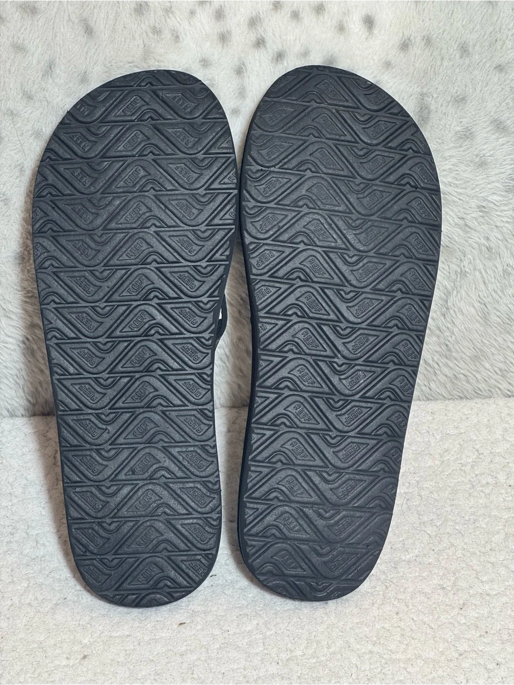 Reef Men's Twinpin Comfort Flip Flop Sandals Grey Size 11
